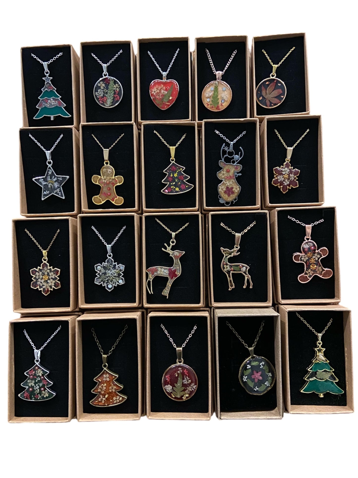 UV Resin Botanical Jewellery & Gifts Workshop - Sunday 2nd November 2025