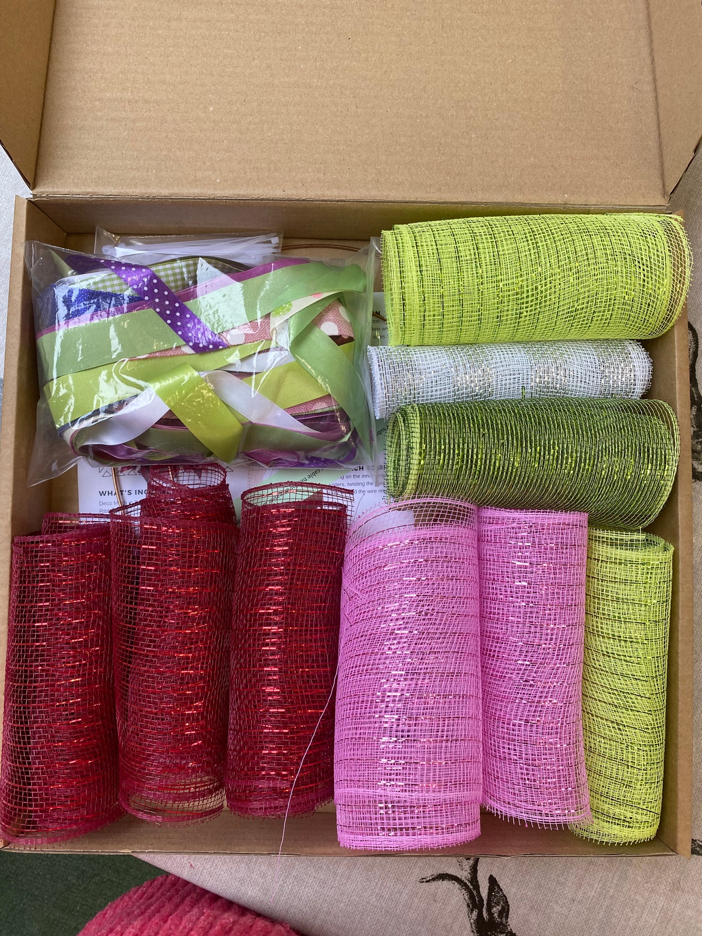 Deco Mesh & Ribbon Spring/Summer Wreath Kit