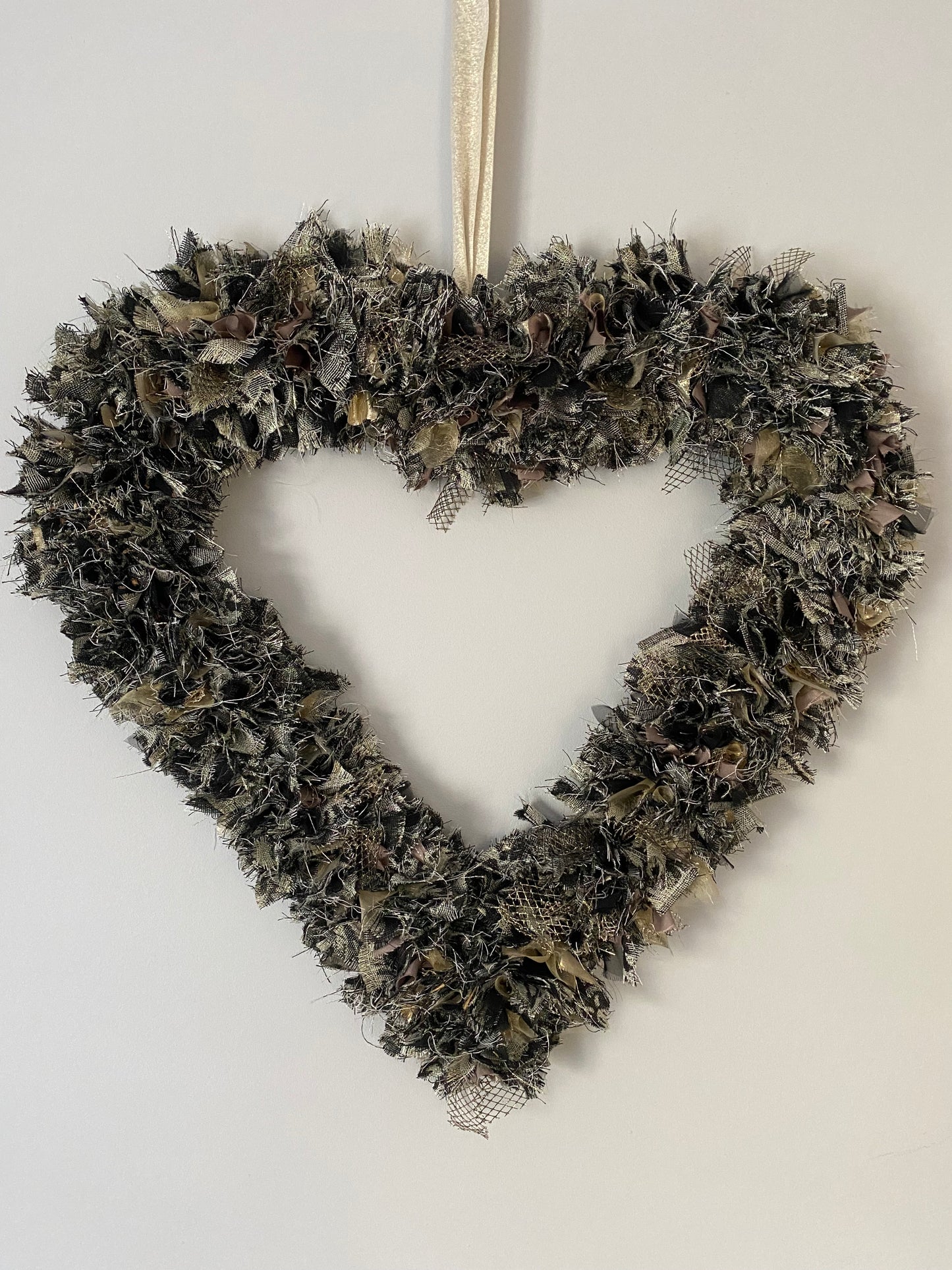 Handmade Rag Heart Wreath - Gold & Black
