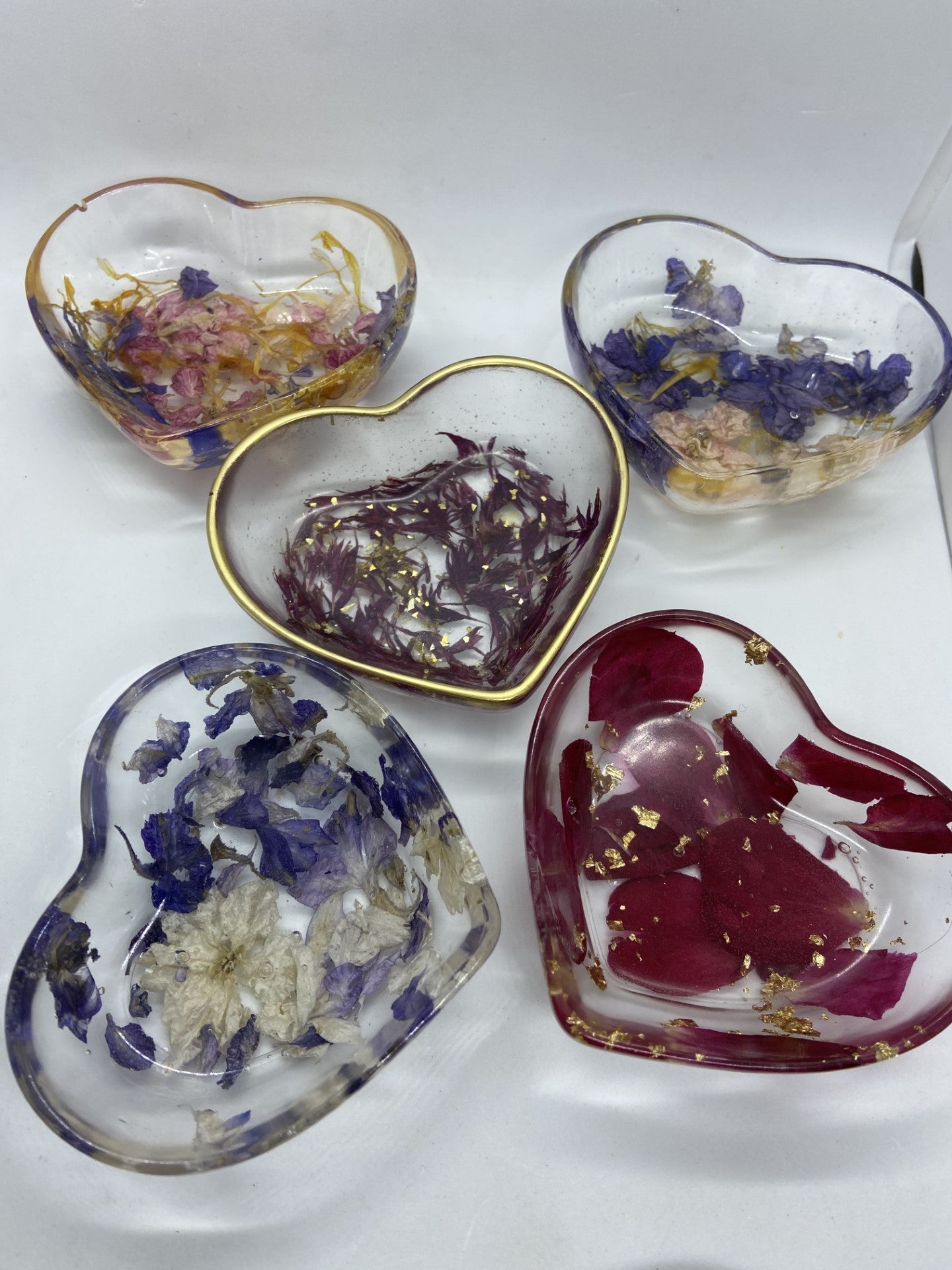 Resin Botanical Pendant & Trinket Dish Workshop NEW! - Sunday 5th November