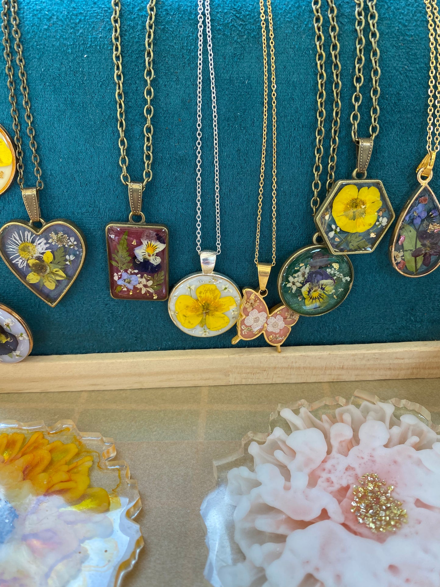 Resin Bloom Coasters & UV Resin Jewellery Workshop - Sunday 8th March 2026