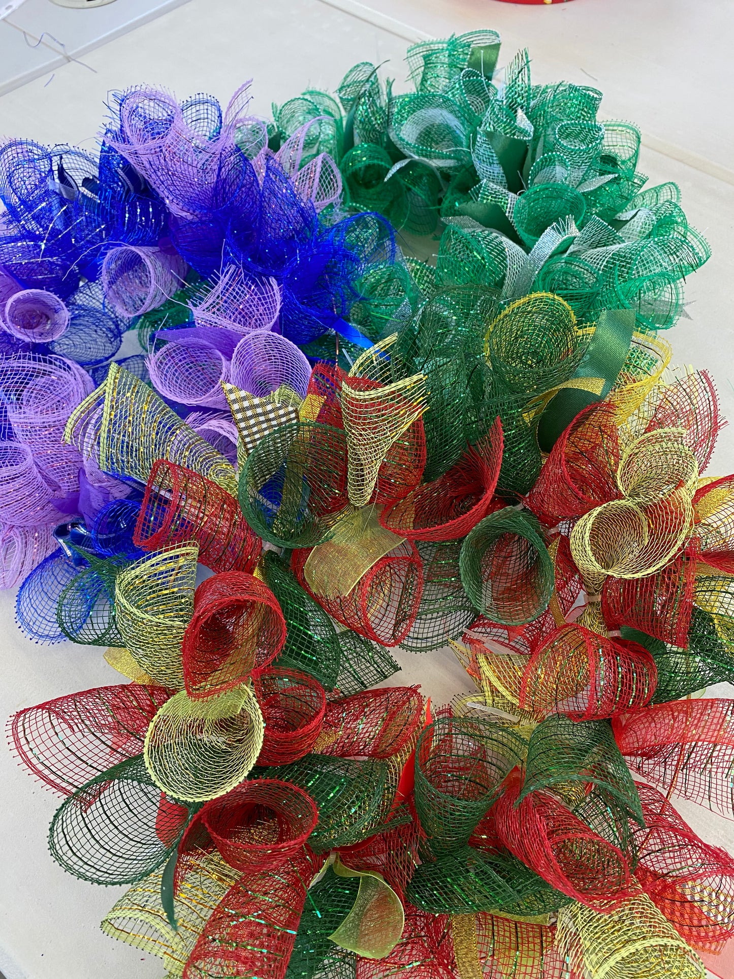 Deco Mesh & Ribbon Christmas Wreath Kit