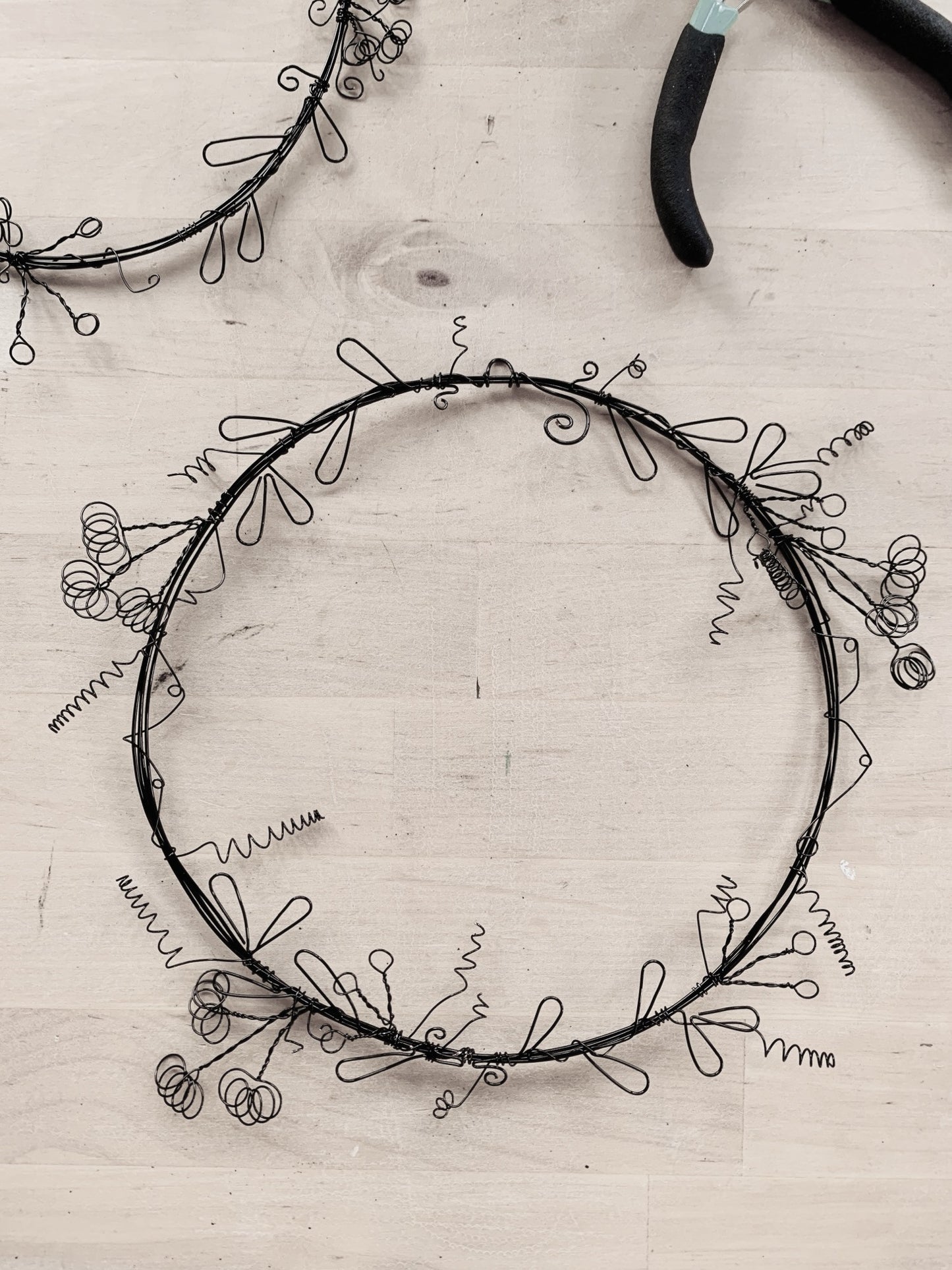 Summer Wire Wreath Workshop - Sunday 5th July 2026